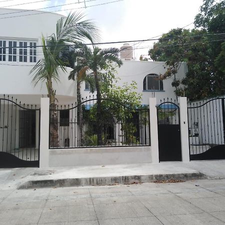 Thelmar Rooms Cancún Exteriör bild